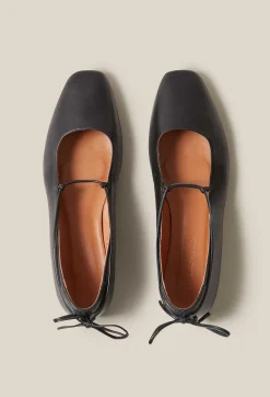 Online Black Leather Ballet Pumps Women Sandals, Pumps And Mules