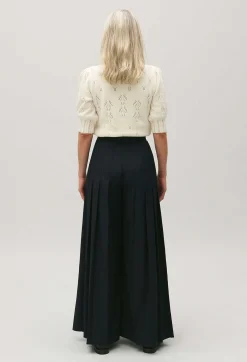 Best Sale Navy Blue Loose-Fit Creased Trousers Women Jeans And Trousers