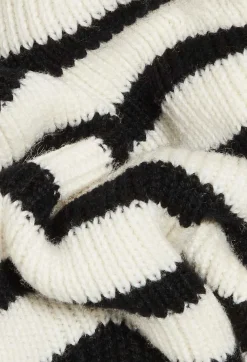 Fashion Two-Tone Striped Cardigan Women Sweaters And Cardigans
